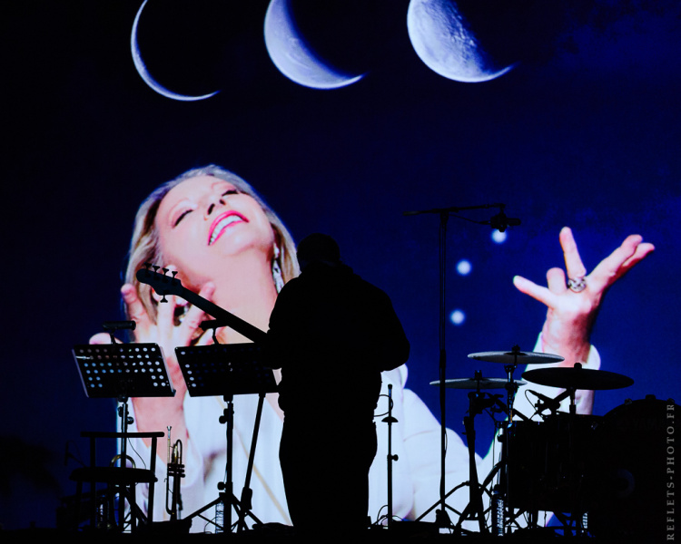 Véronique SANSON au Théatre du Casino BARRIERE de Toulouse - décembre 2011